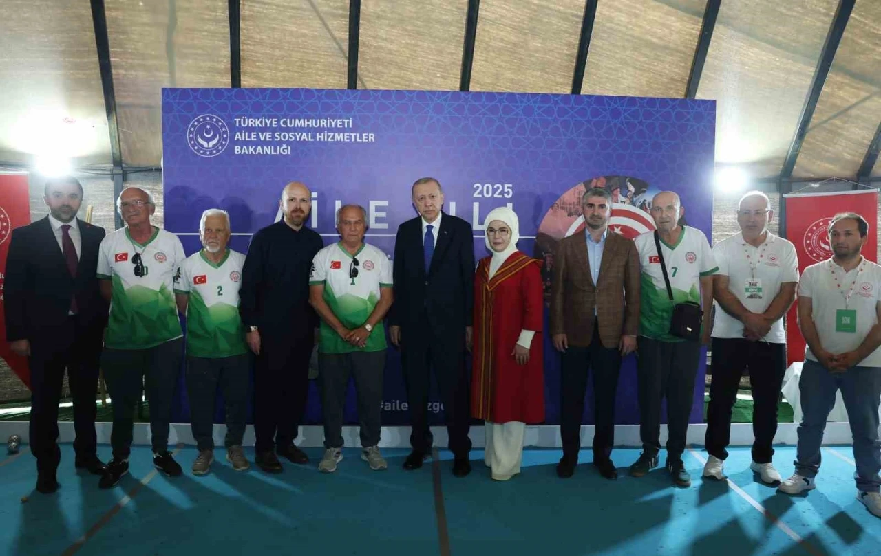 Cumhurbaşkanı Erdoğan Etnospor festivalini ziyaret etti
