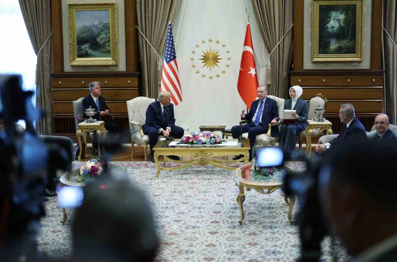 Cumhurbaşkanı Erdoğan: "F-35 konusunda bu Liderler Zirvesi&rsquo;nden hayırlı bir karar &ccedil;ıkacağına inanıyorum"
