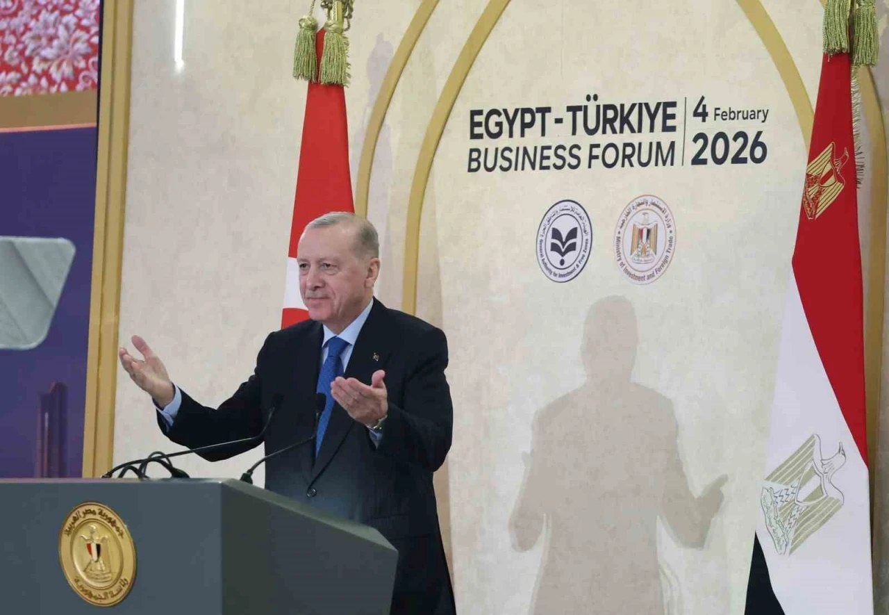 Cumhurbaşkanı Erdoğan: "Mısır ile aramızdaki iş birliğinin b&ouml;lgemizin istikrarına yaptığı katkıya hep birlikte şahit oluyoruz"
