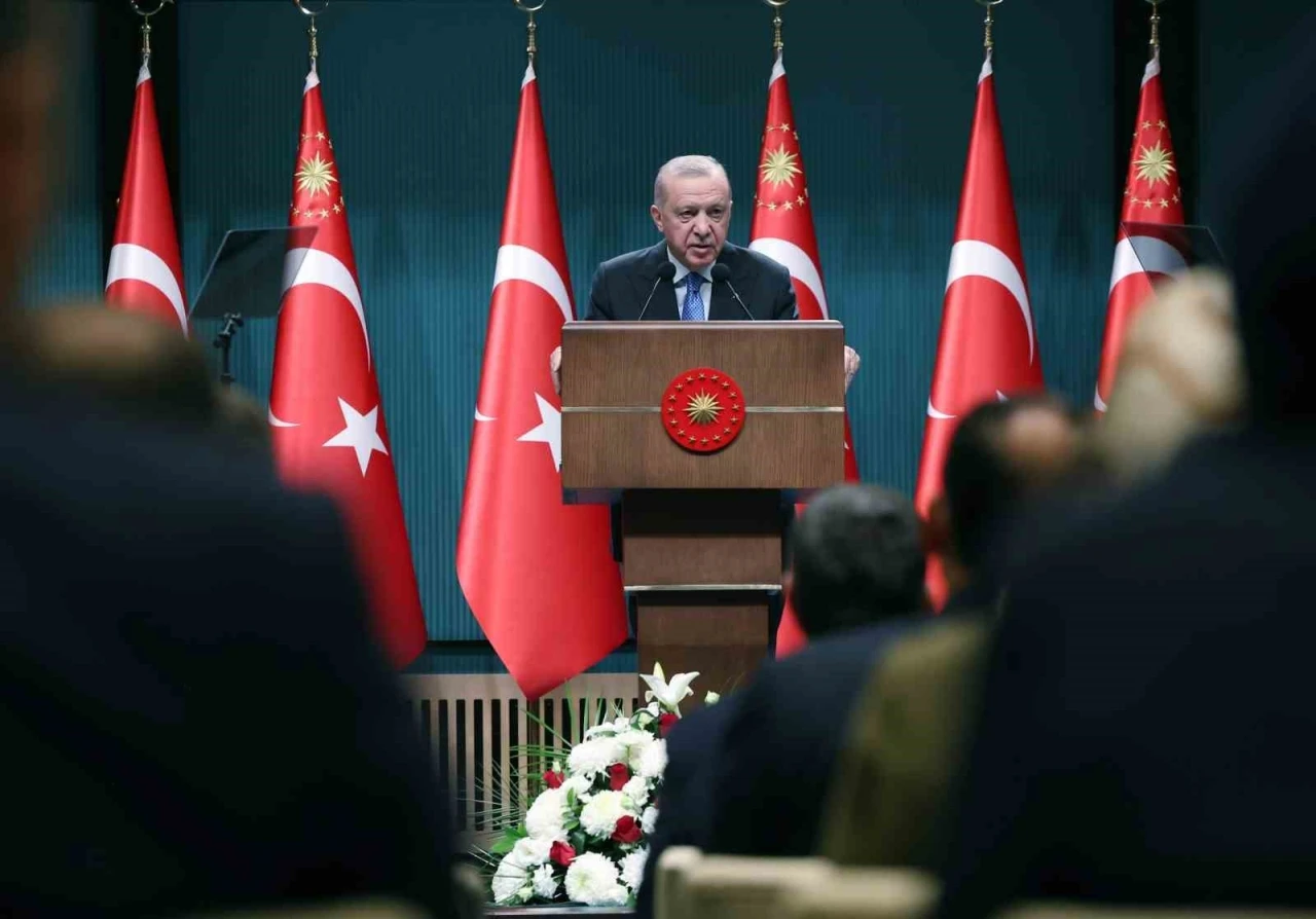 Cumhurbaşkanı Erdoğan: &quot;Ülkemizin çeşitli ayak oyunlarıyla denklem dışına itilmesine asla müsaade etmeyeceğiz&quot;
