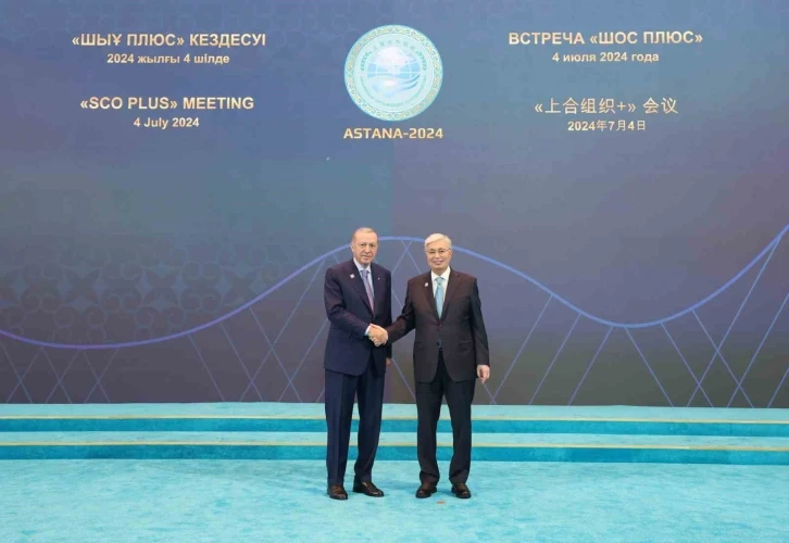 Cumhurbaşkanı Erdoğan, ŞİÖ Zirvesi için Bağımsızlık Sarayı’na geldi