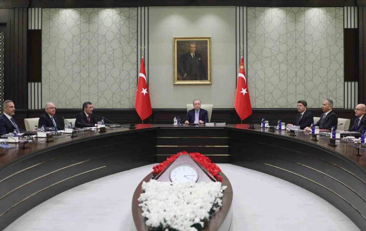 Cumhurbaşkanı Recep Tayyip Erdoğan başkanlığındaki yılın ilk Milli G&uuml;venlik Kurulu (MGK) toplantısı Beştepe&rsquo;de başladı.
