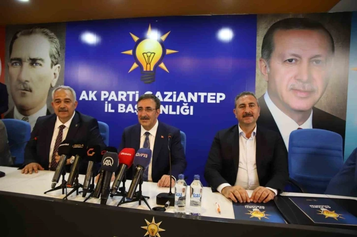 Cumhurbaşkanı Yardımcısı Cevdet Yılmaz: &quot;Türkiye istikrarı ve güvenini devam ettiriyor&quot;
