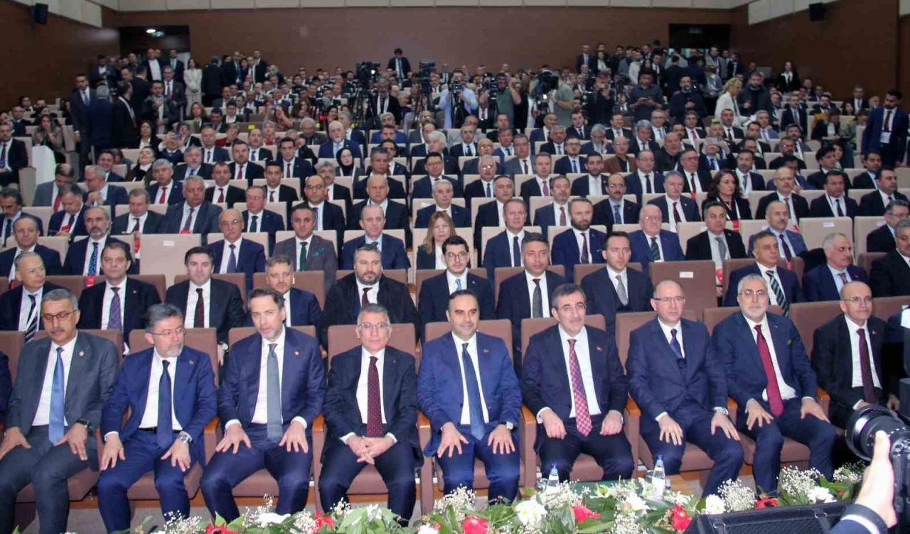 Cumhurbaşkanı Yardımcısı Yılmaz: &quot;Bölgeye 22 yılda yaklaşık 1 trilyon liralık kamu yatırımı doğrudan gerçekleştirilmiştir&quot;
