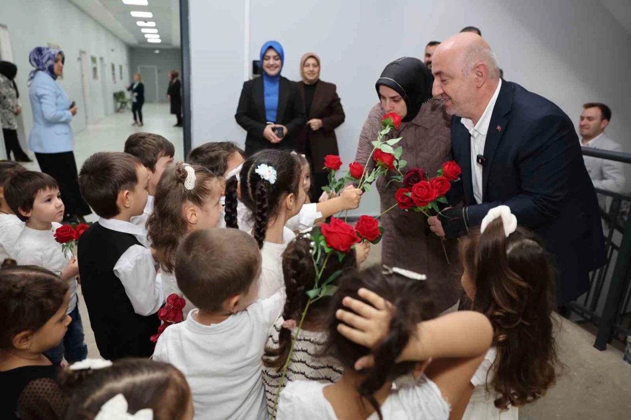 Darıca’da anneler üretiyor, çocuklar eğlenerek öğreniyor
