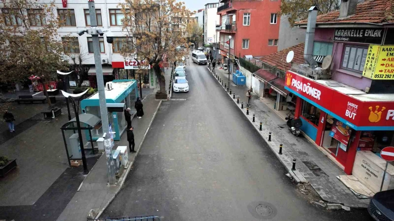 Darıca&rsquo;da &uuml;styapı &ccedil;alışması y&uuml;r&uuml;t&uuml;l&uuml;yor
