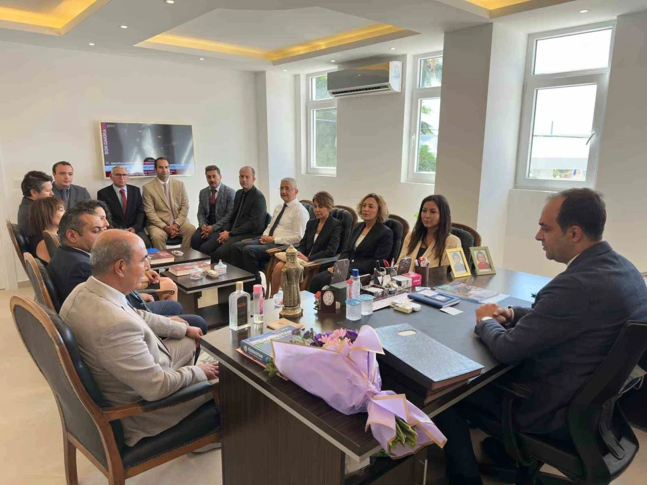 Datça'da Eğitim Yöneticilerine Başarı Belgesi