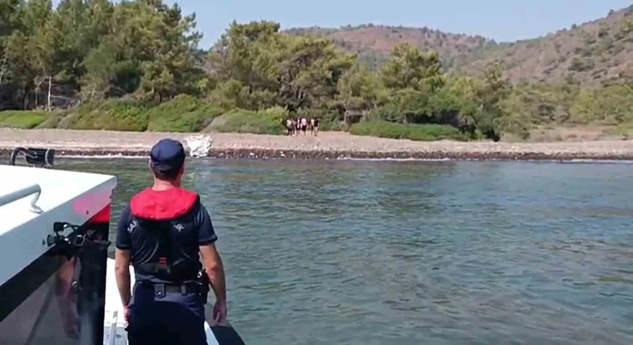 Datça’da  6 düzensiz göçmen yakalandı