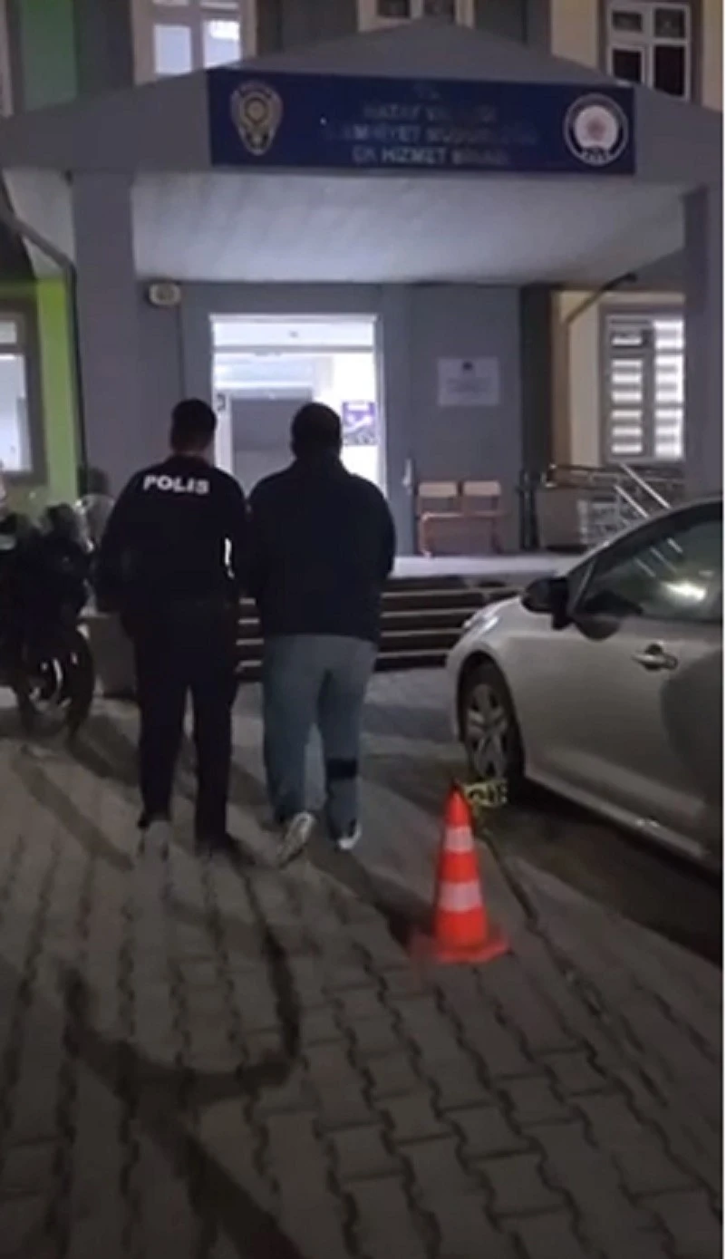 Defne&rsquo;de bilişim sistemleri hırsızlığı ş&uuml;phelisi tutuklandı
