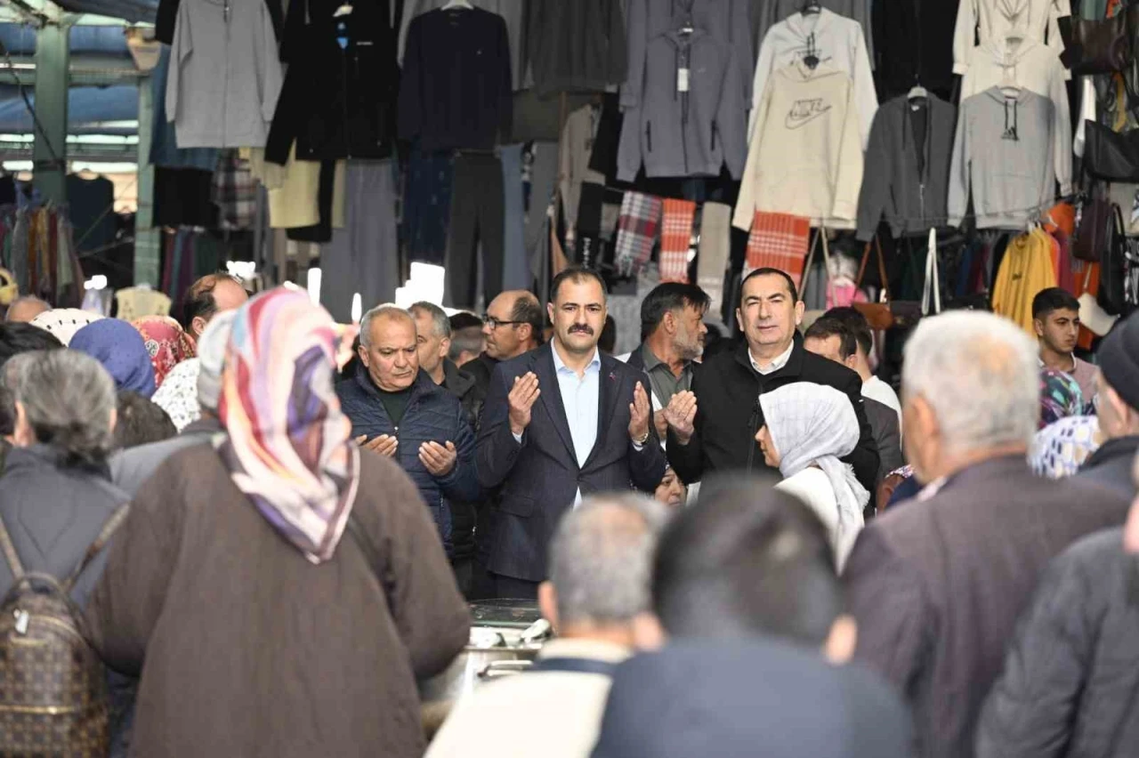 Demirci&rsquo;de birlik ve dayanışma i&ccedil;in def-i bela kurbanı
