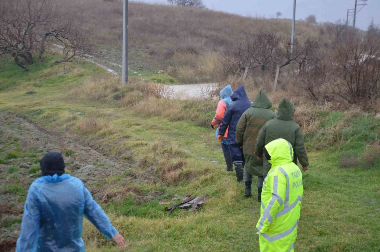Demirci&rsquo;de kayıp kadını arama &ccedil;alışmaları 7&rsquo;nci g&uuml;n&uuml;nde s&uuml;r&uuml;yor
