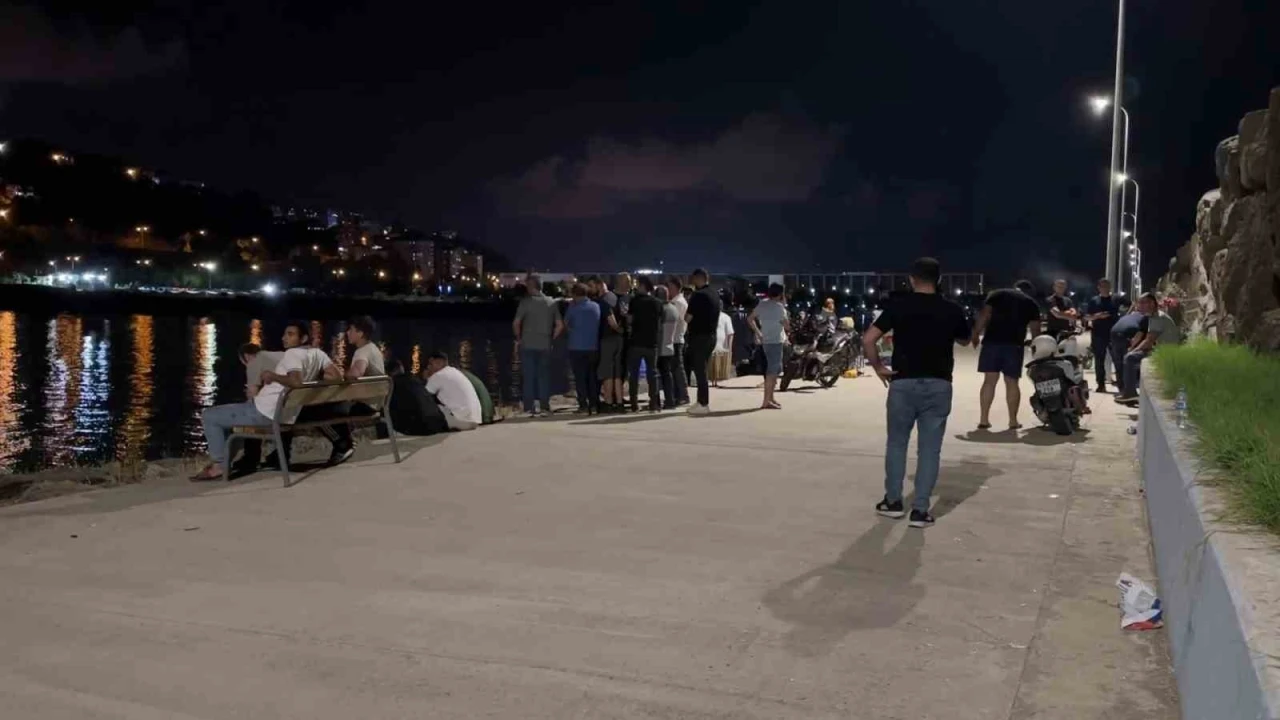 Denizde kaybolan şahsı arama çalışmaları devam ediyor
