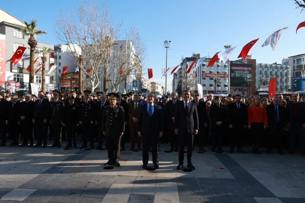 Denizli, Atat&uuml;rk&rsquo;&uuml; 95 yıl sonra aynı saygı ve gururla andı
