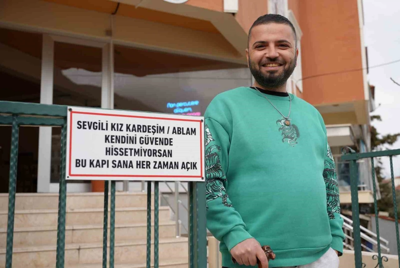 Denizli&rsquo;de duyarlı esnaftan kadınlara y&ouml;nelik anlamlı farkındalık
