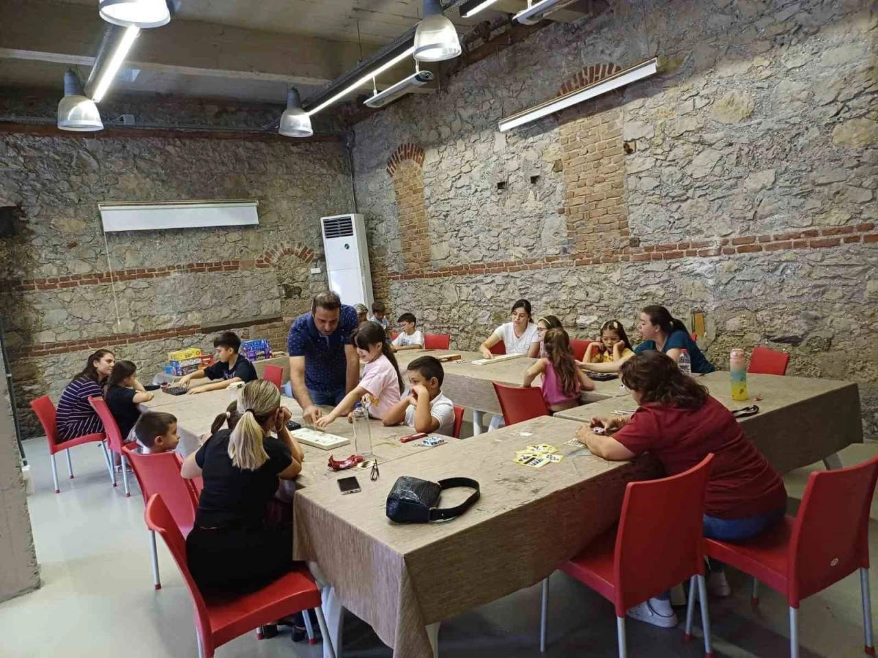 Denizli’de zeka oyunlarıyla ailelerin bağları güçlendi
