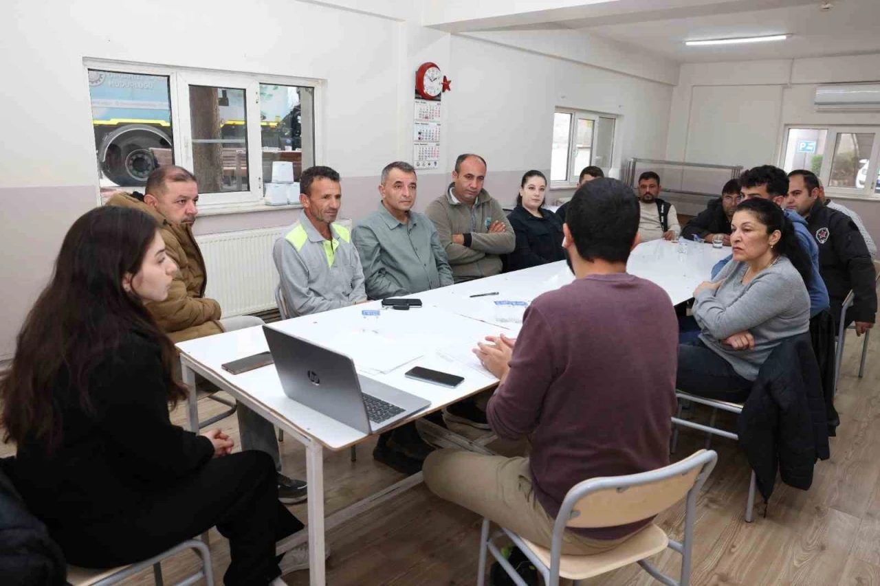 Denizli OSB Arıtma Tesisinde kimyasal eğitimi ve tatbikat gerçekleştirildi
