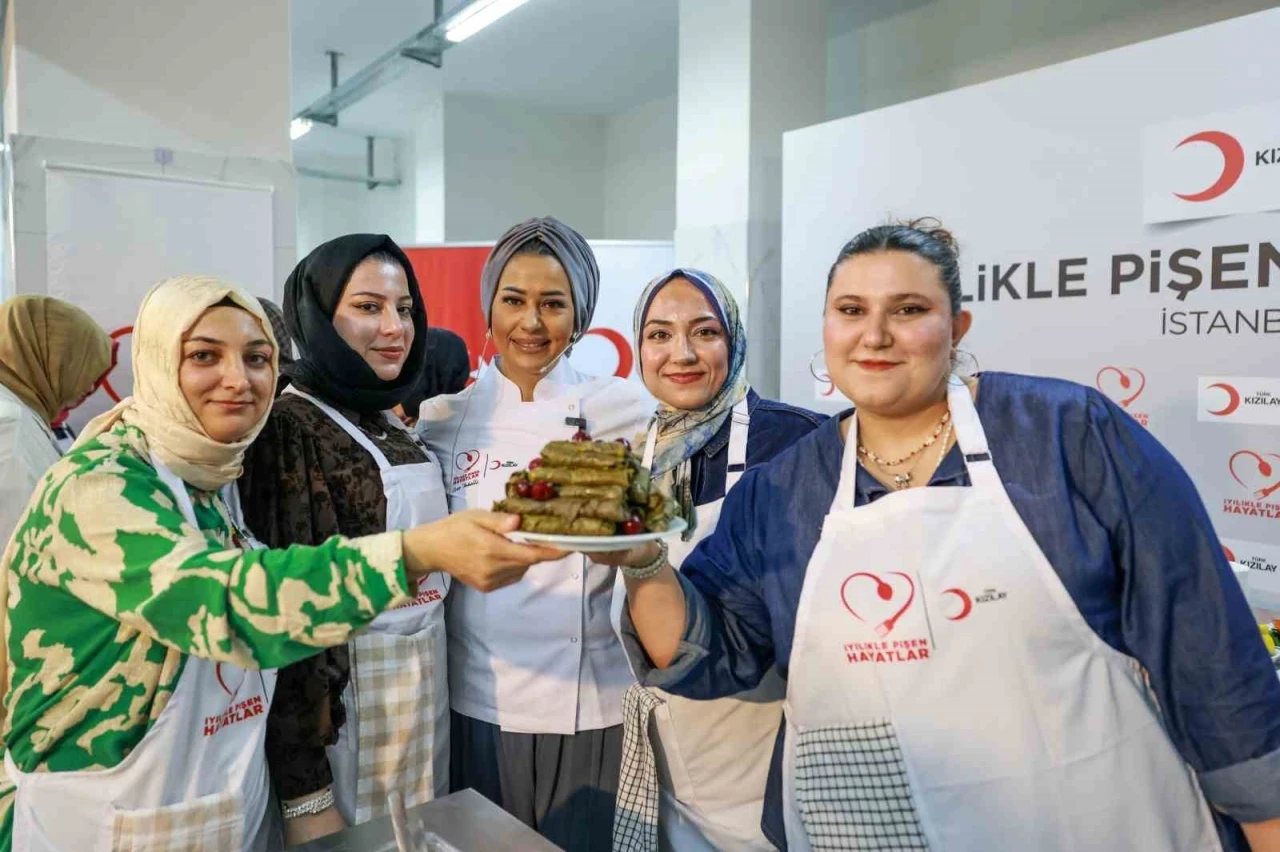 Depmremzede kadınlar &lsquo;İyilikle Pişen Hayatlar&rsquo; at&ouml;lyesi i&ccedil;in İstanbul&rsquo;da buluştu
