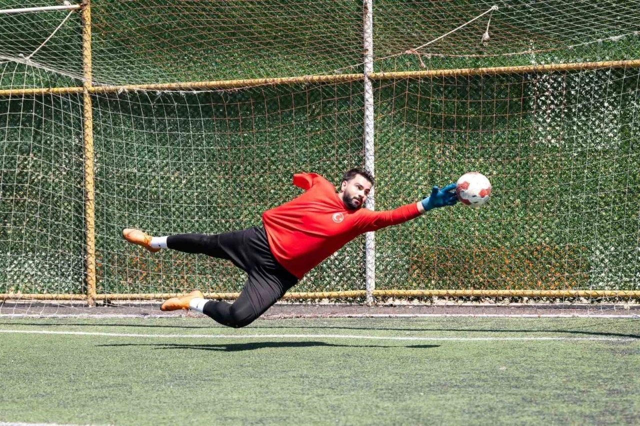 DEPSAŞ Enerji futbolcularına milli davet
