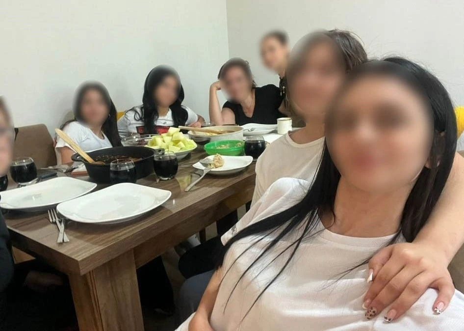 Ders saatinde &ouml;ğrencileri evine g&ouml;t&uuml;ren &ouml;ğretmene adli kontrol
