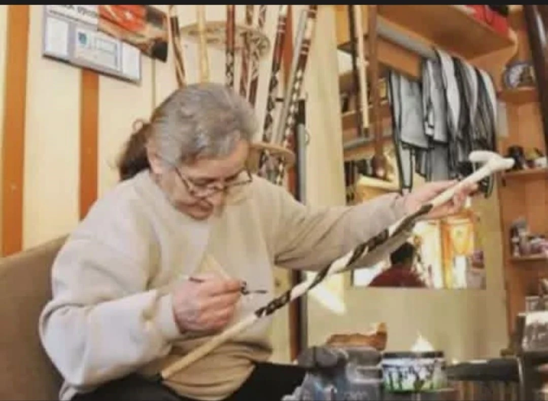 Devrek&rsquo;in ilk kadın baston ustası dualarla son yolculuğuna uğurlandı
