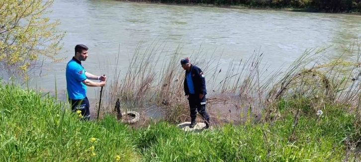 Dicle Nehri’nde sualtı görüntüleme cihazı ile ceset arandı
