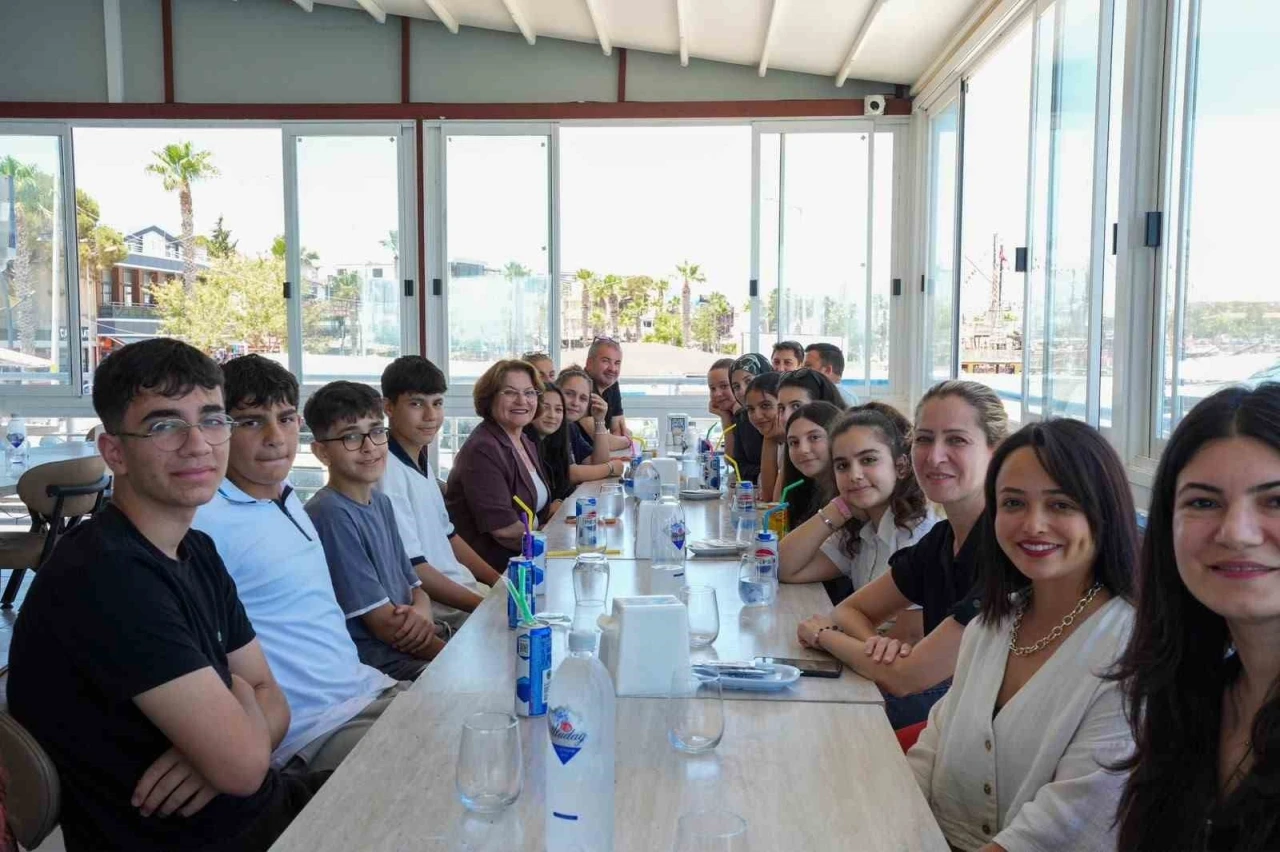 Didim Belediyesi&rsquo;nden &ouml;ğrencilere sınav &ouml;ncesi moral buluşması
