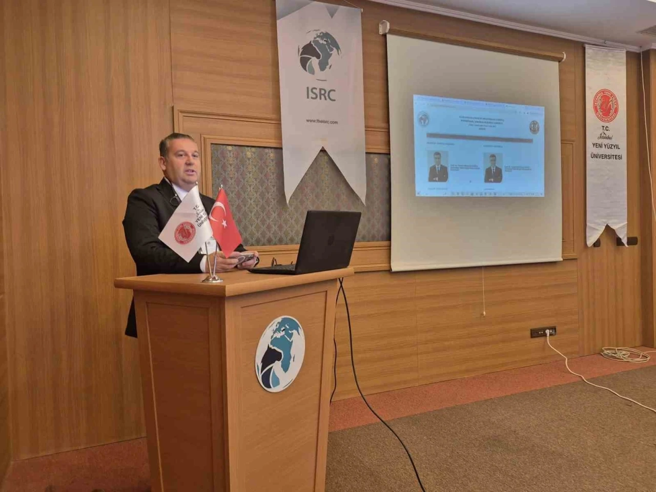 Dijitalleşen dünyada yeni güç haritaları: 12’nci Uluslararası Stratejik Araştırmalar Kongresi düzenlendi