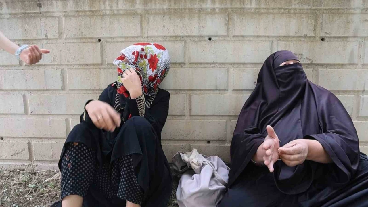 Dilencilerden pes dedirten savunma: Biri ’Namaz kılacağım’, diğeri ’Yasak olduğunu bilmiyordum’ dedi
