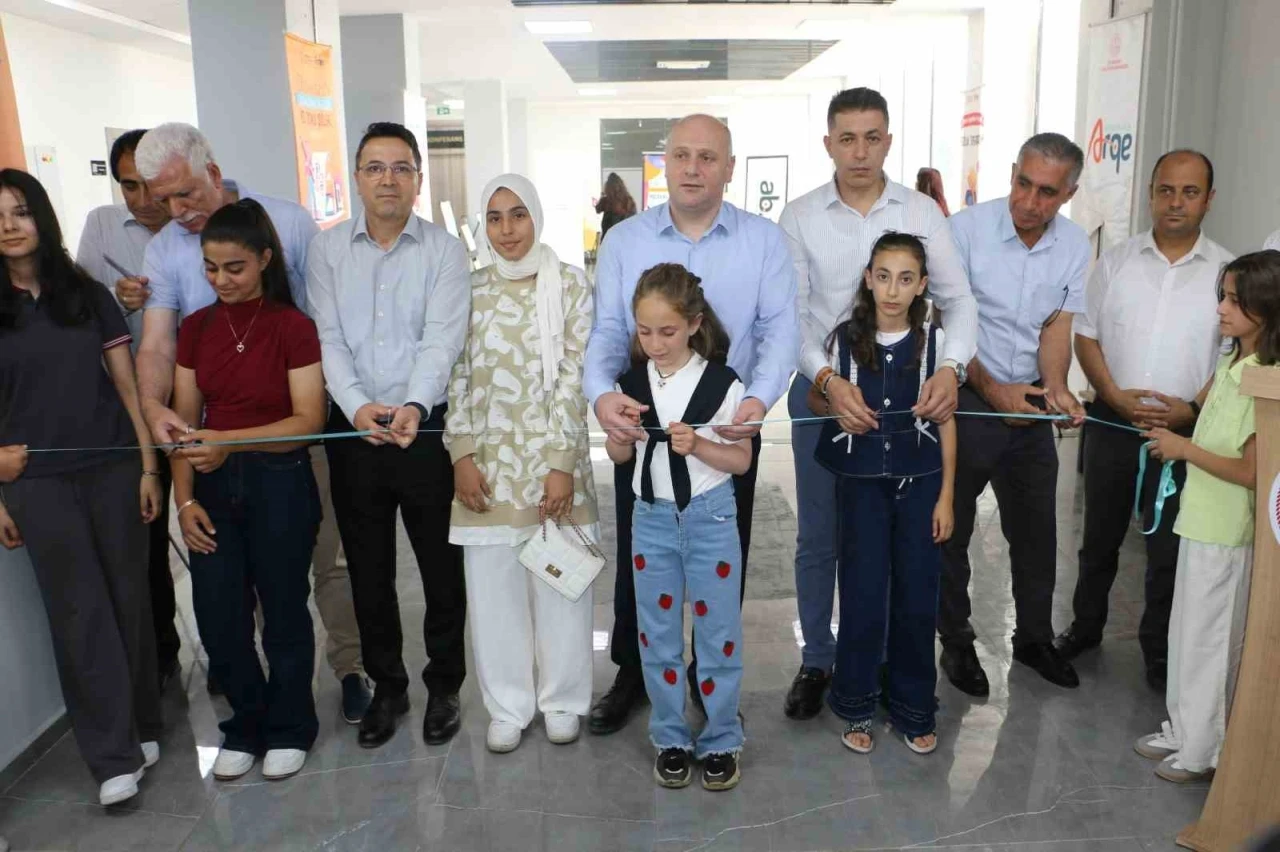 Dilimizin Zenginlikleri Projesinde &ouml;d&uuml;ller sahiplerini buldu
