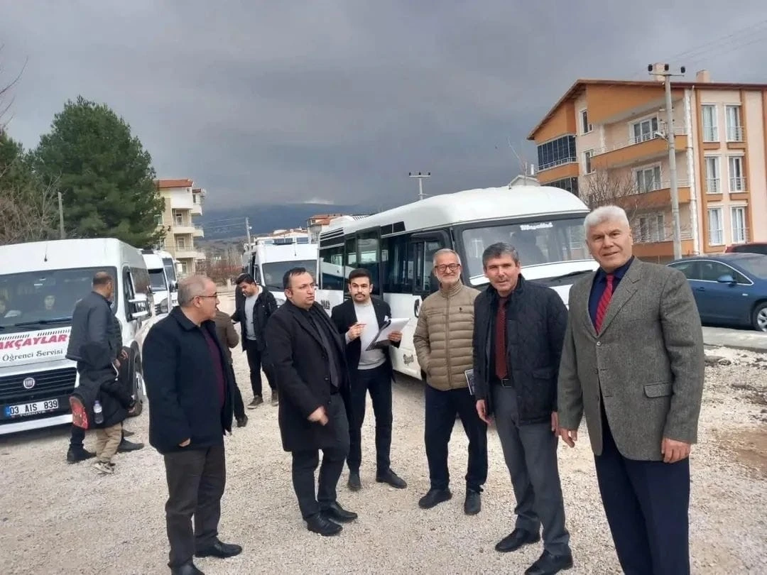 Dinar&rsquo;da &ouml;ğrenci servis ara&ccedil;larına y&ouml;nelik denetim
