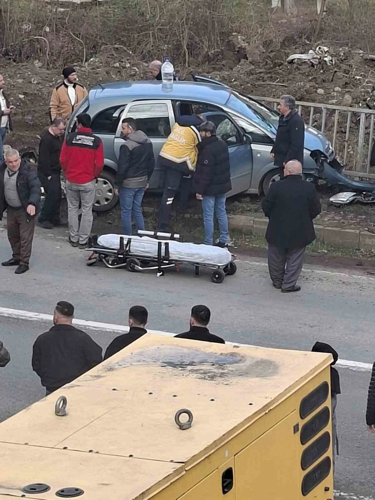 Direksiyon başında kalp krizi ge&ccedil;irip kaza yapan s&uuml;r&uuml;c&uuml; &ouml;ld&uuml;
