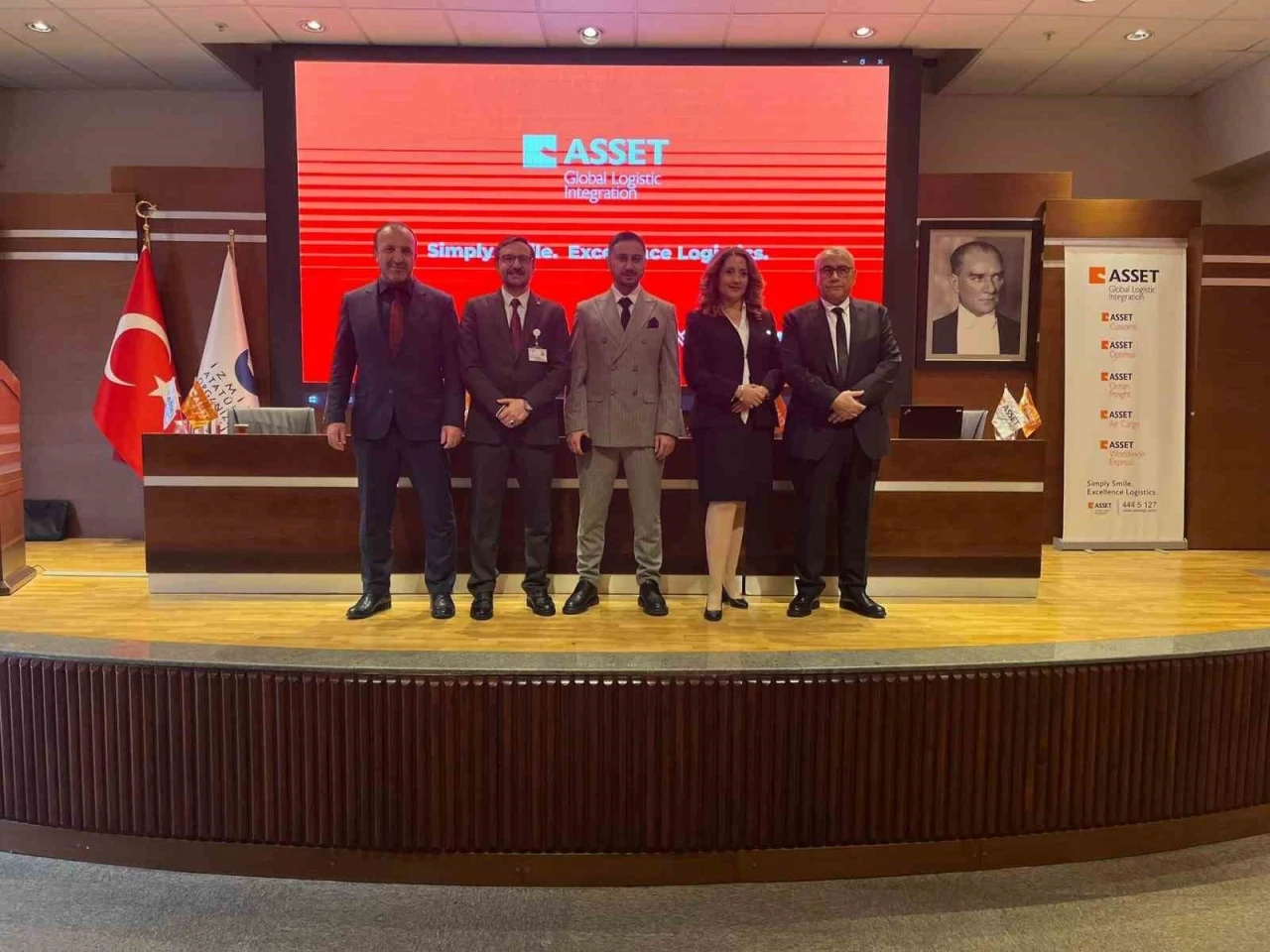 Dış ticaretin geleceği masaya yatırıldı
