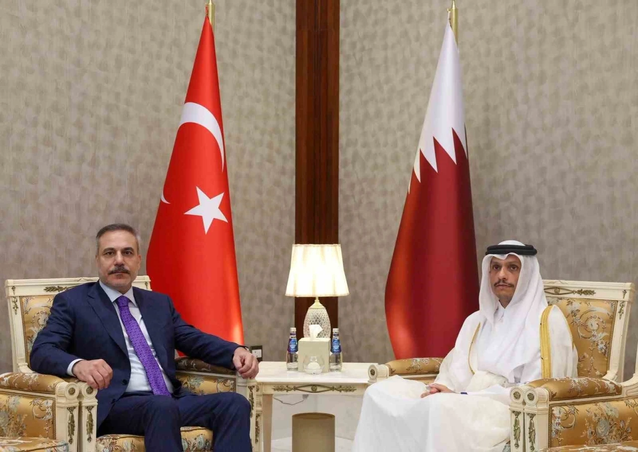 Dışişleri Bakanı Fidan, Katarlı mevkidaşı Al Thani ile g&ouml;r&uuml;şt&uuml;
