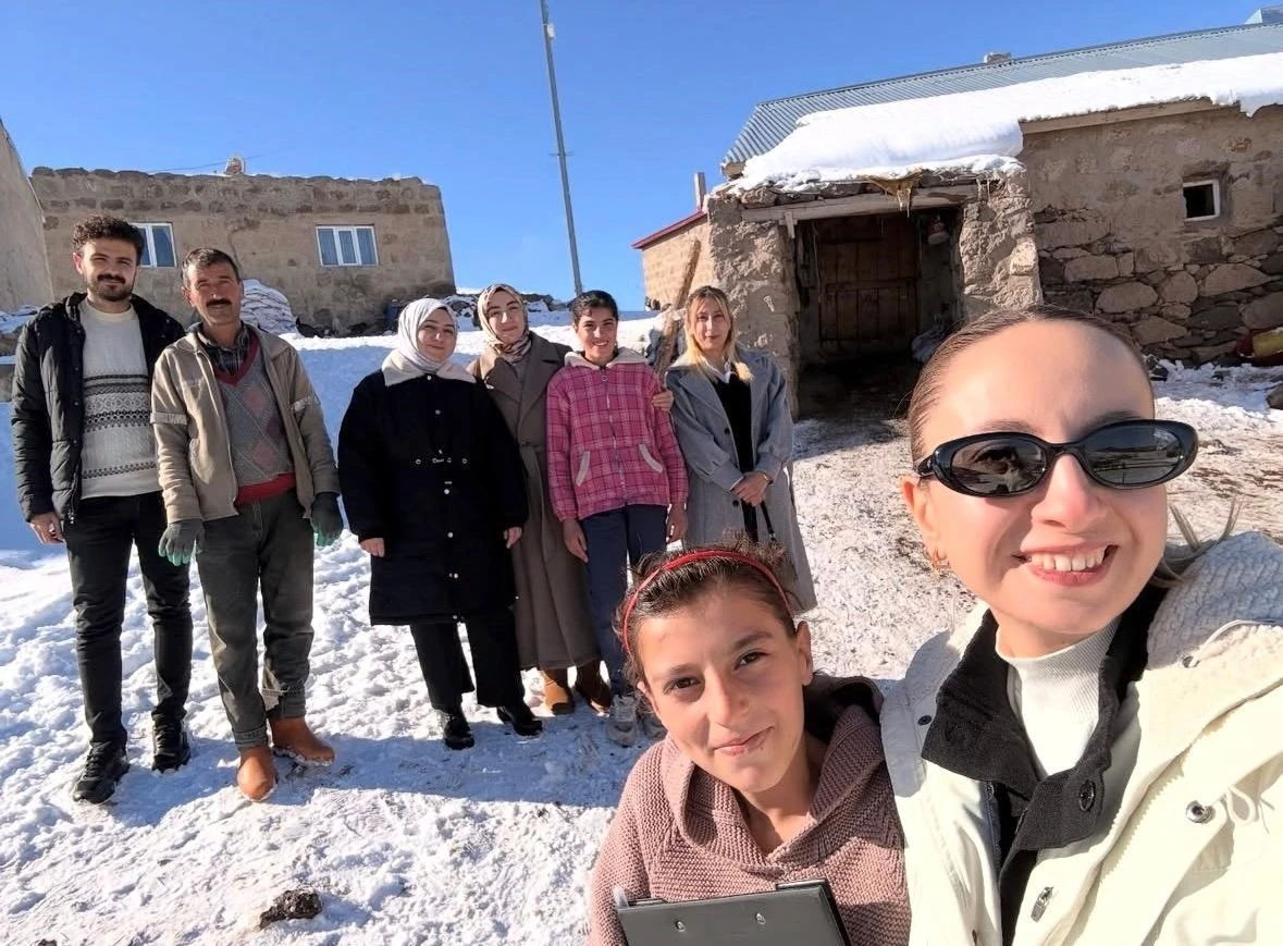 Diyadin&rsquo;de eğitimi g&uuml;&ccedil;lendiren veli ziyaretleri
