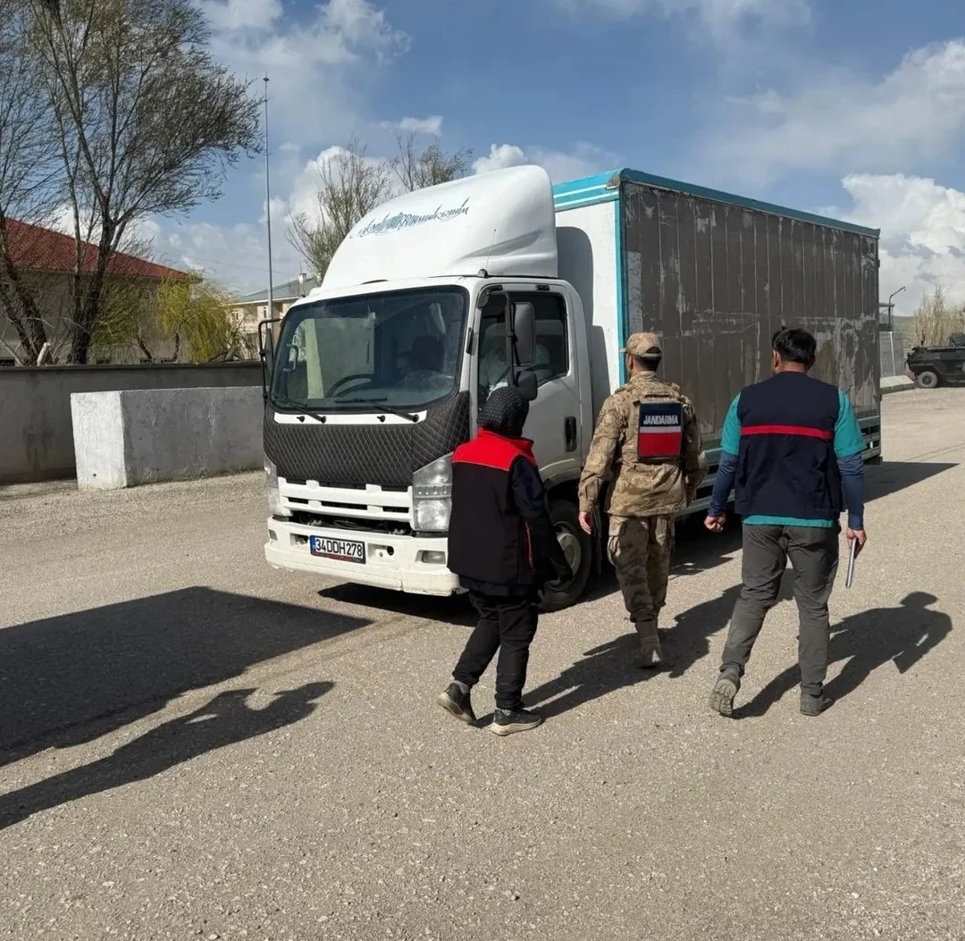 Diyadin’de kurban bayramı öncesi hayvan denetimleri artırıldı

