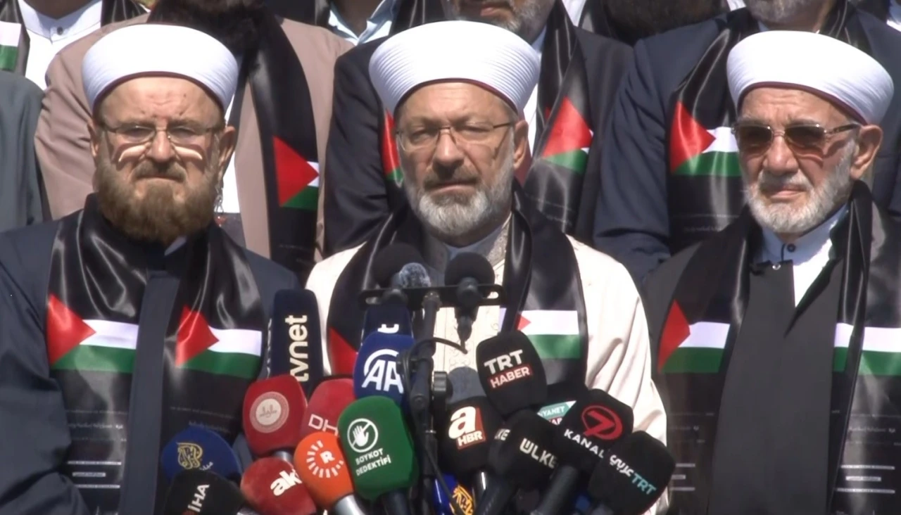 Diyanet İşleri Başkanı Ali Erbaş’tan İsrail için boykot çağrısı
