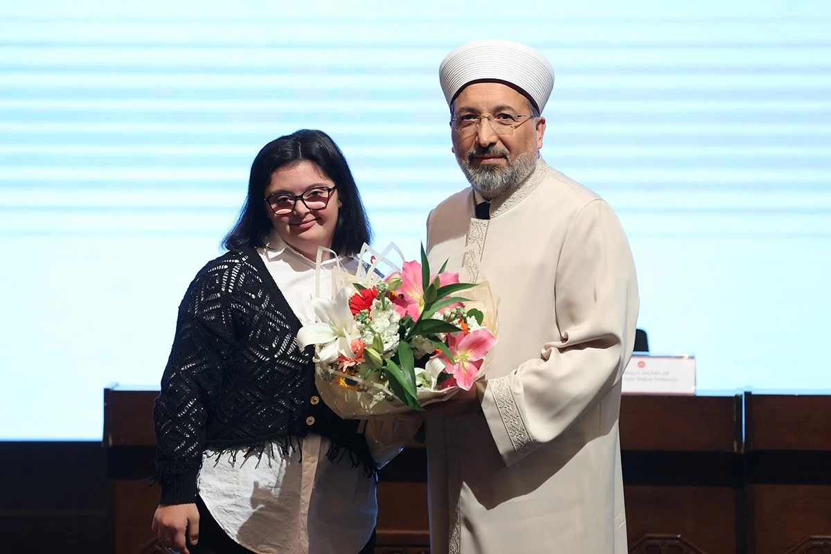 Diyanet İşleri Başkanı Arpaguş: &quot;Bizlere düşen, karşılaştıkları zorlukları aşabilmeleri için engelli kardeşlerimize destek olmaktır&quot;
