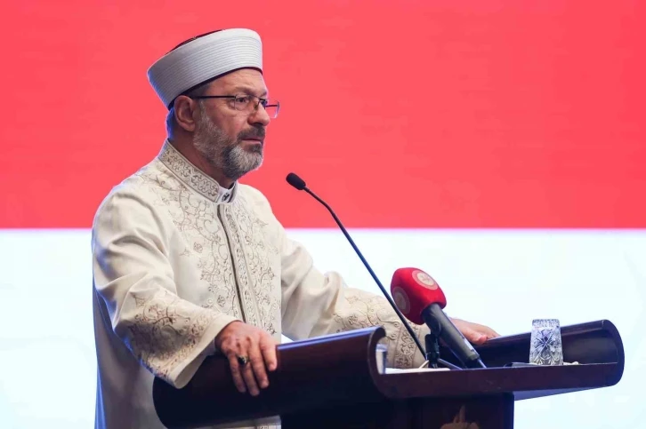 Diyanet İşleri Başkanı Erbaş: &ldquo;Hikmetle g&uuml;zel &ouml;ğ&uuml;d&uuml;n toplandığı en &ouml;nemli uygulama hutbedir&rdquo;
