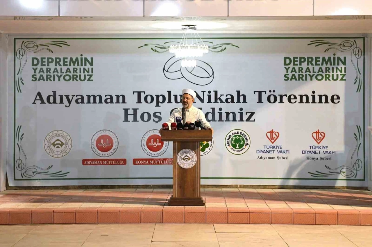 Diyanet İşleri Başkanı Erbaş: &quot;Gençlerimizin evlenmelerine yardımcı olmalıyız&quot;
