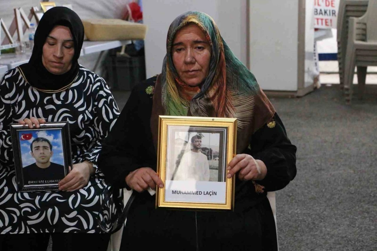 Diyarbakır annelerine bir aile daha katıldı: 385 aile evlatlarına kavuşmayı bekliyor
