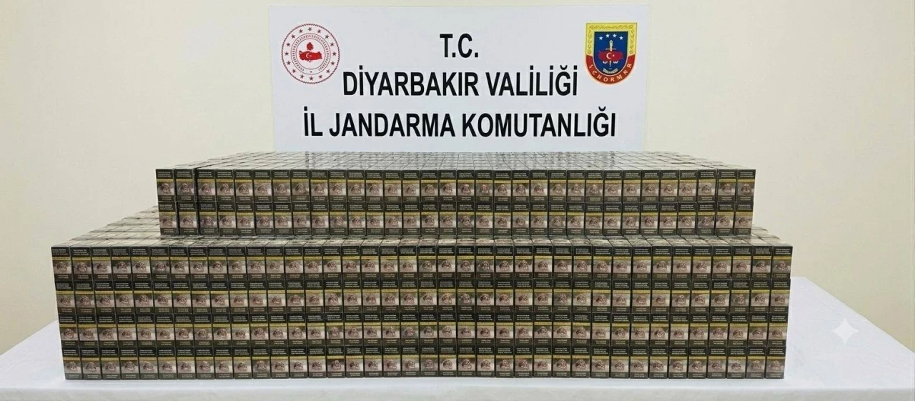 Diyarbakır&rsquo;da 14 bin 988 paket ka&ccedil;ak sigara ele ge&ccedil;irildi

