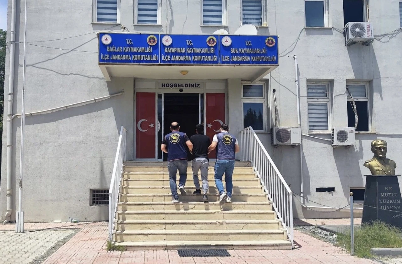 Diyarbakır’da 3 firari hükümlü yakalandı
