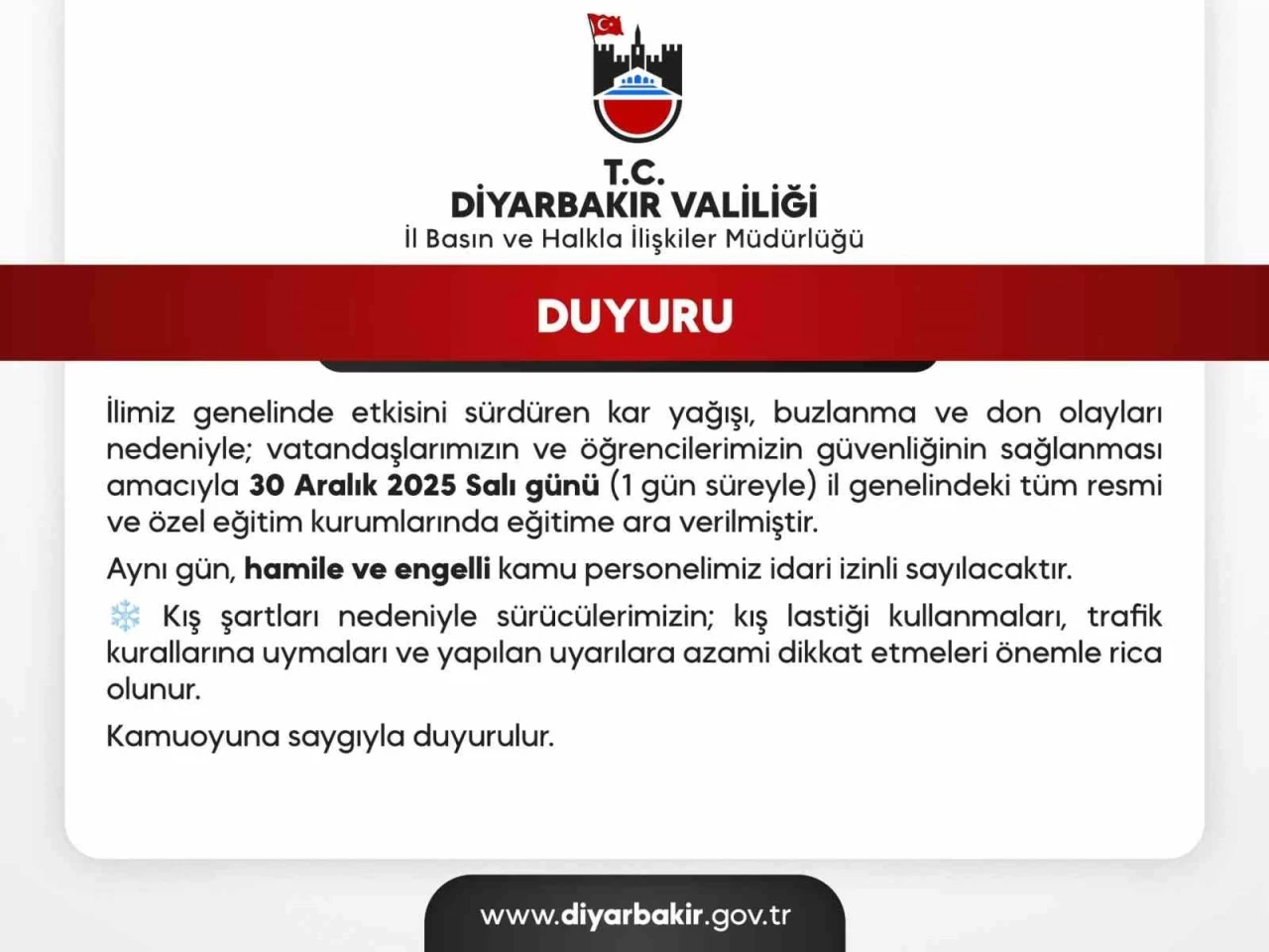 Diyarbakır&rsquo;da okullar yarın da tatil edildi
