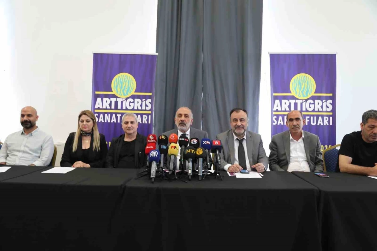 Diyarbakır’da sanat fuarının lansmanı yapıldı
