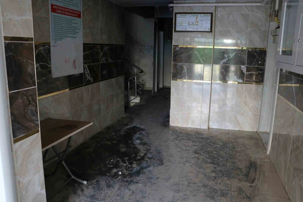 Diyarbakır’daki yangından kurtulan şahıs korku dolu anları anlattı
