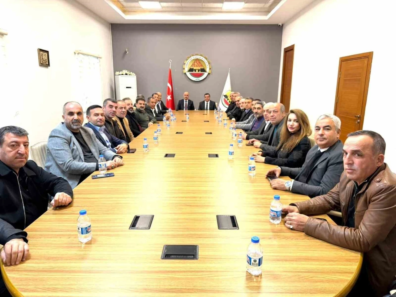 Diyarbakır Emniyet M&uuml;d&uuml;r&uuml; G&ouml;kduman, DESOB Başkanı Ebedinoğlu ile bir araya geldi
