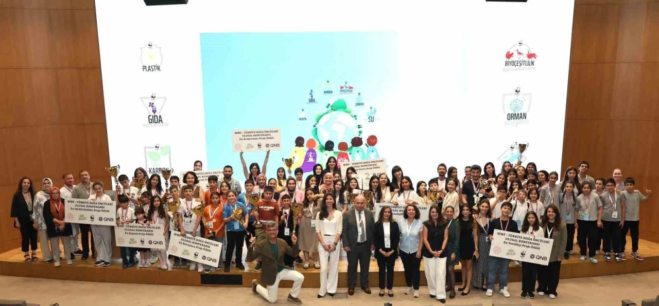 Doğa &Ouml;nc&uuml;leri Programı&rsquo;nda gen&ccedil;ler projelerini paylaştı
