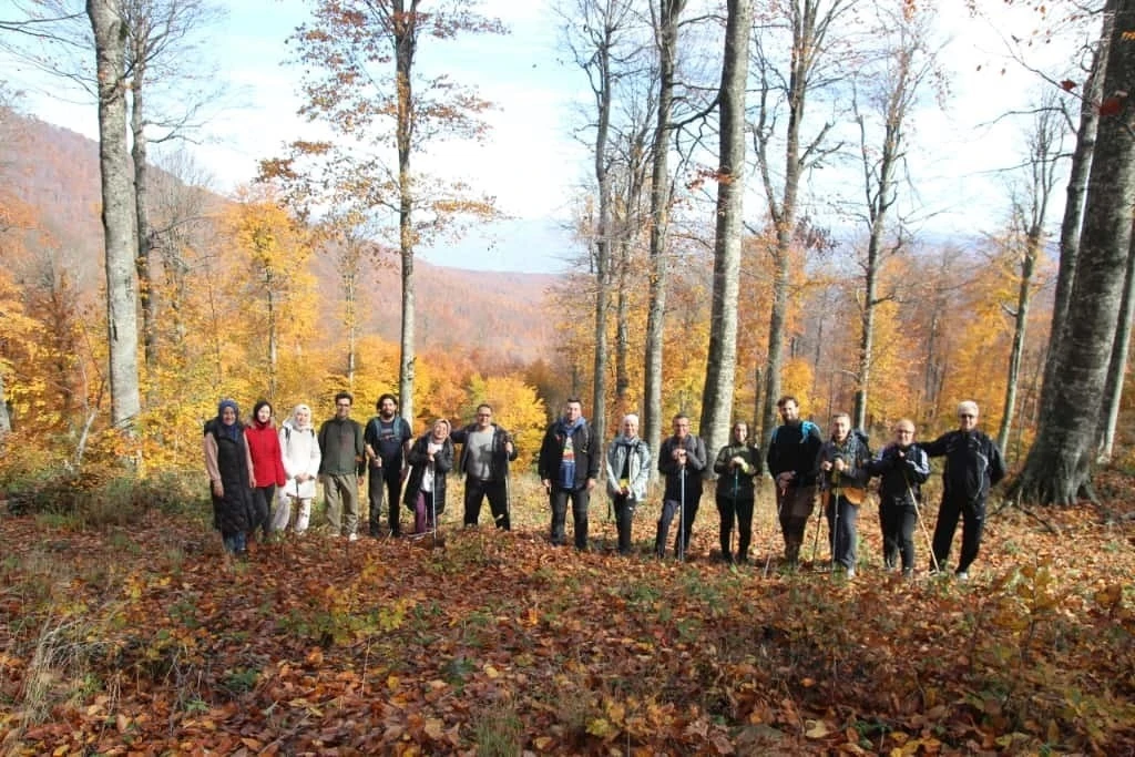 ’Doğayı Koruyun’ çağrısıyla yürüdüler
