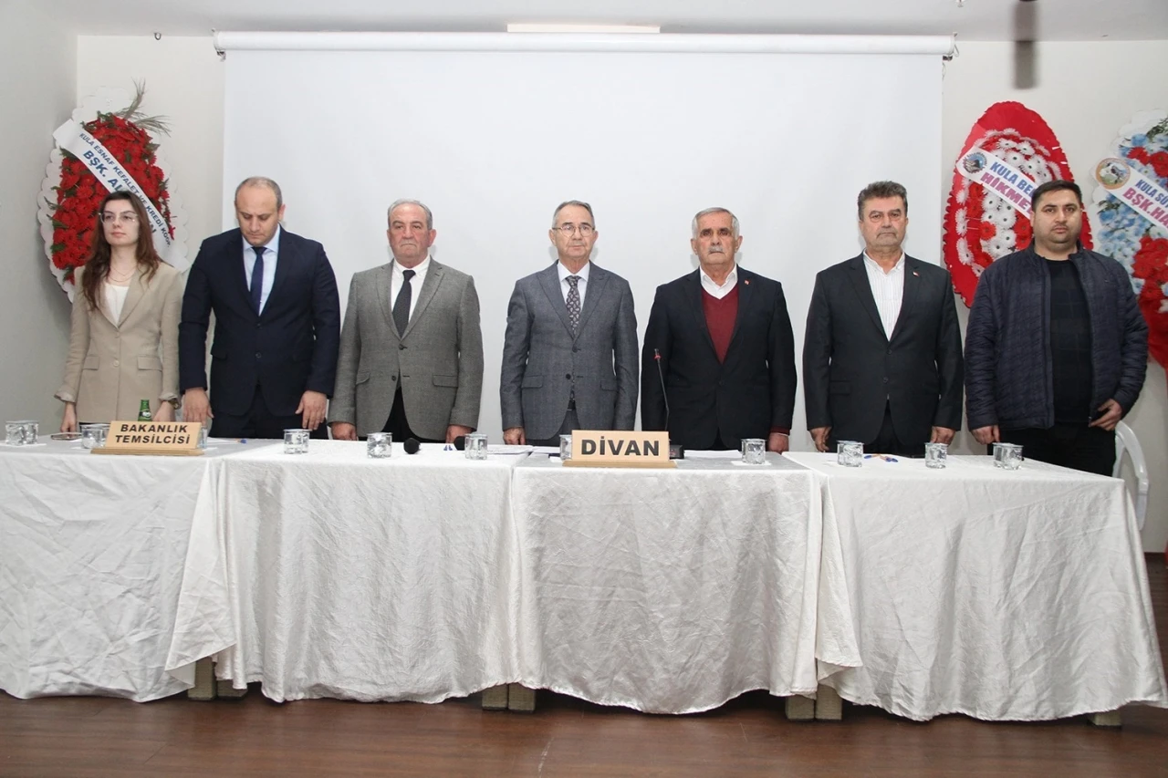Dokumacılar Odası&rsquo;nda Başkan Yıldırım g&uuml;ven tazeledi
