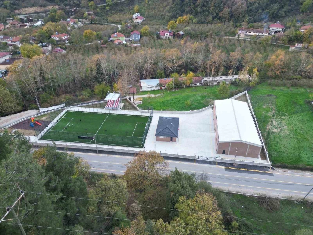 Dokurcun Spor Kompleksi açılıyor
